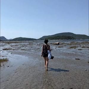 Meet your Posher, Laura